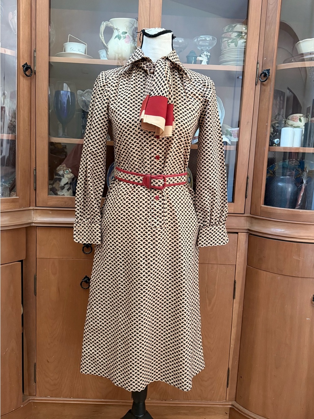 Vintage Schrader Sport tan drop print shirt dress